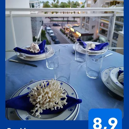 Apartment Seafront *