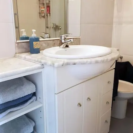 Seafront Apartment *