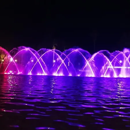 Seafront Салоу
